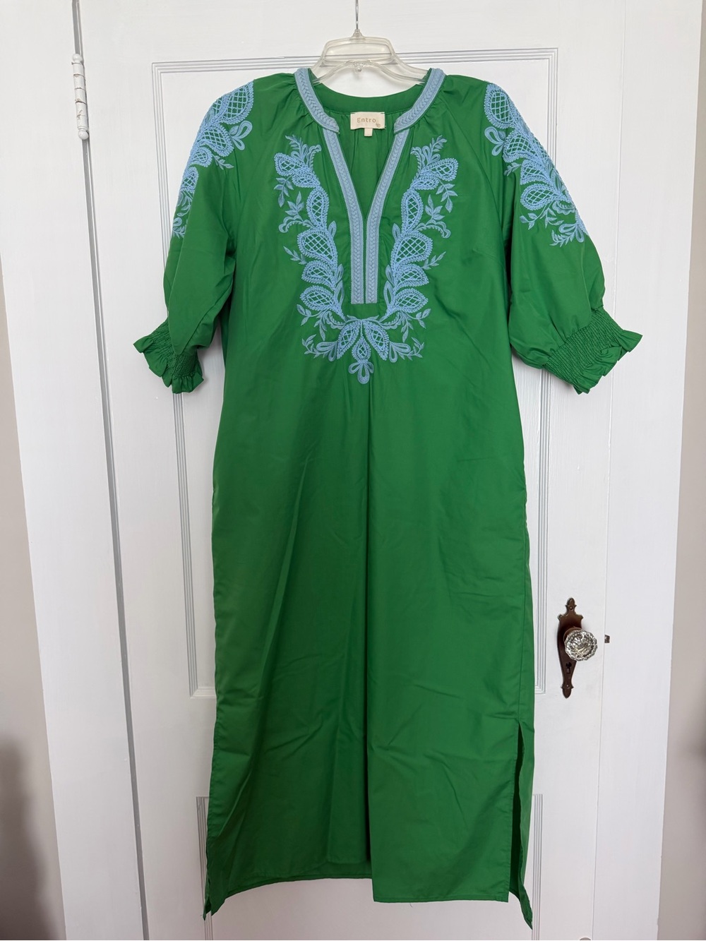 Entro Green Maxi Dress with Light Blue Embroidery